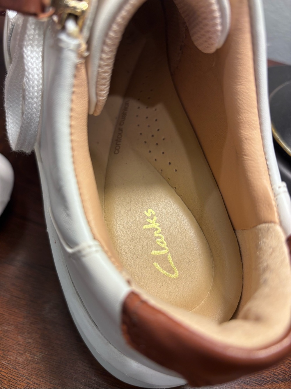 Clark’s White Leather Sneakers with Brown Heel Accent - Picture 3 of 5